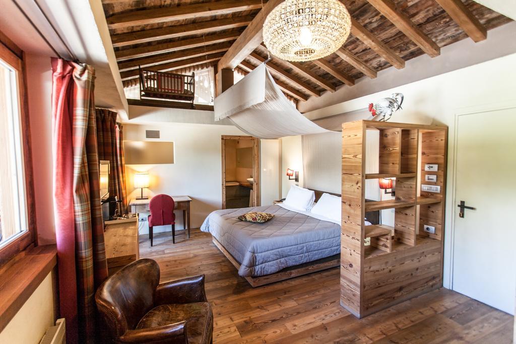 לה טוויל Chalet Eden Eco Hotel, Restaurant & Wellness מראה חיצוני תמונה